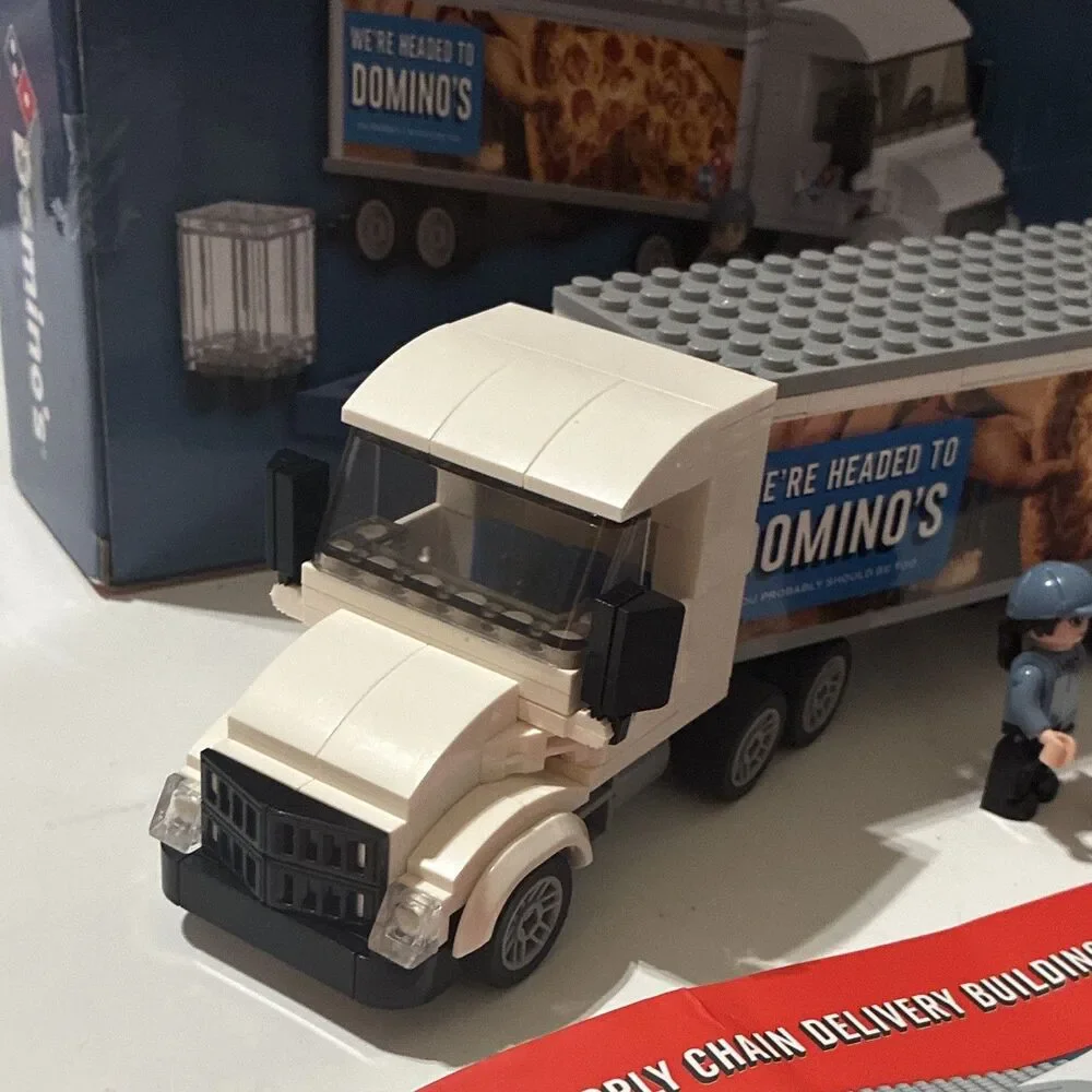 Domino’s Supply Chain Delivery Building Set 266pc Pizza Truck Complete Box